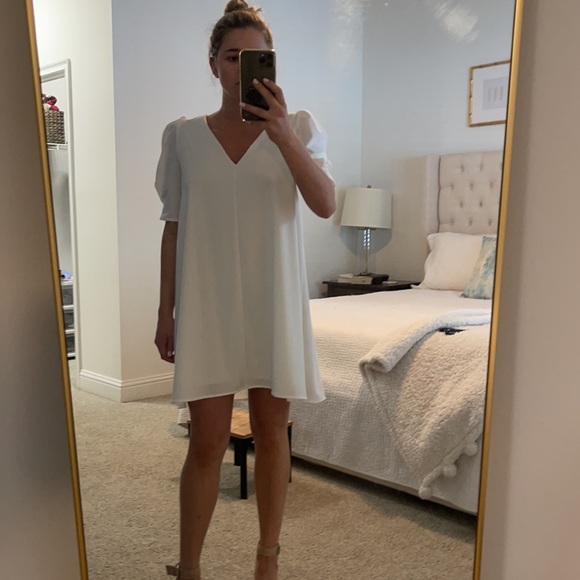 Size small karlie white dress NWT - Picture 1 of 4